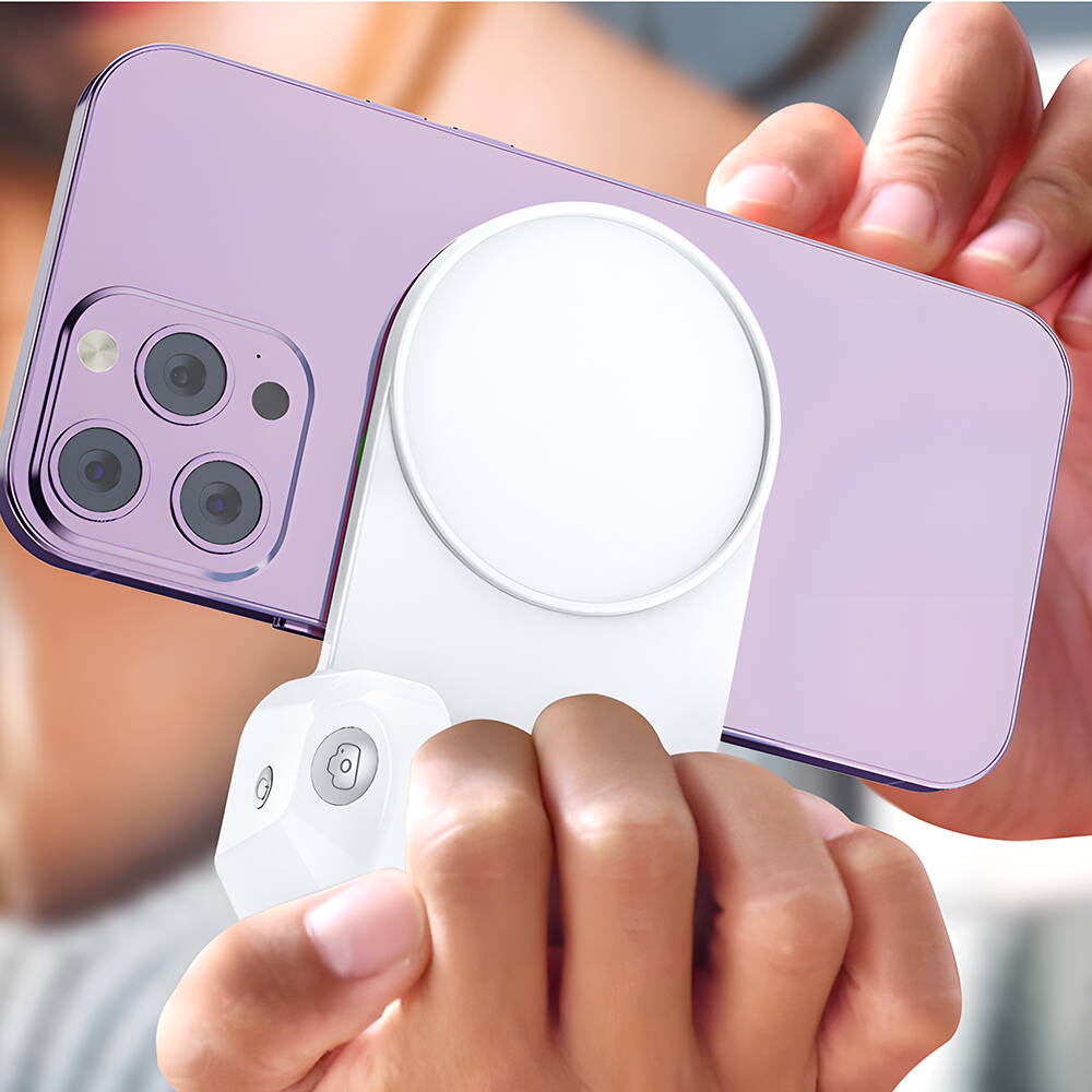 Wiwu Wi-W016 Wireless Şarj ve Bluetooth Selfie Özellikli Kamera Tutamaçlı Powerbank 10W 4500mAh Wiwu Wi-W016 Wireless Şarj ve Bluetooth Selfie Özellikli Kamera Tutamaçlı Powerbank 10W 4500mAh